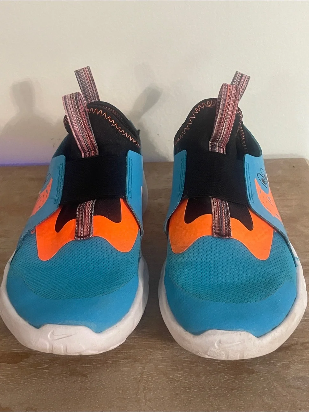 Nike bright turquoise